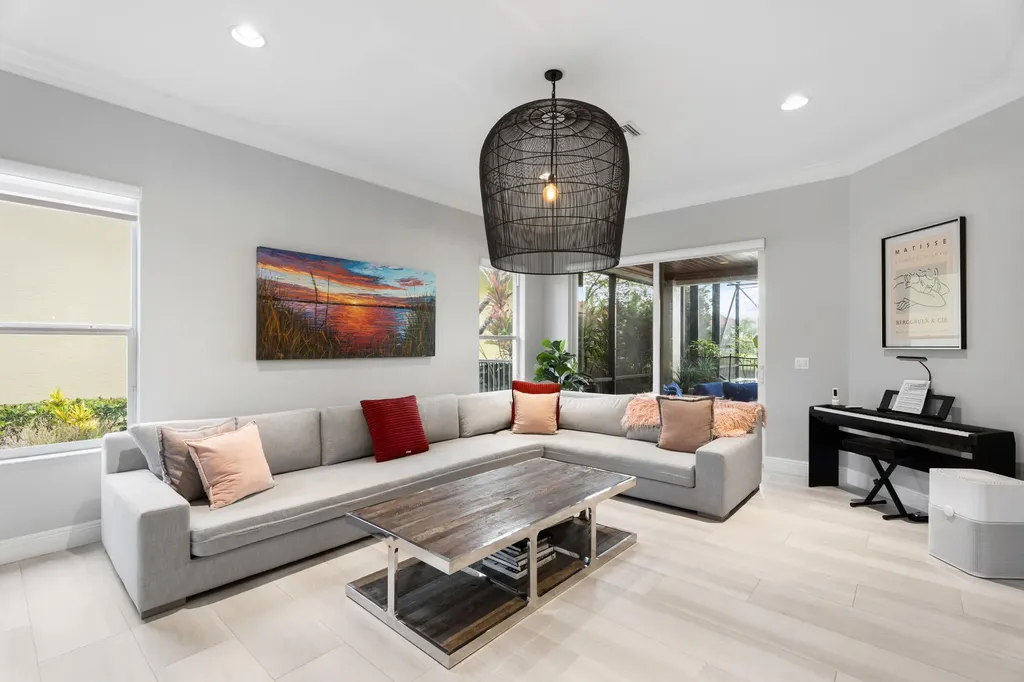 12140 Aviles Circle Palm Beach Gardens FL 33418