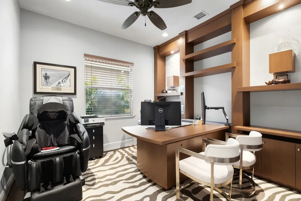 12140 Aviles Circle Palm Beach Gardens FL 33418