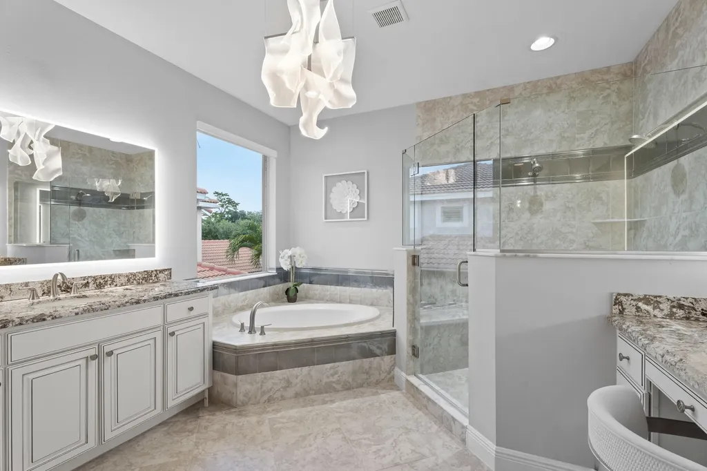 12140 Aviles Circle Palm Beach Gardens FL 33418