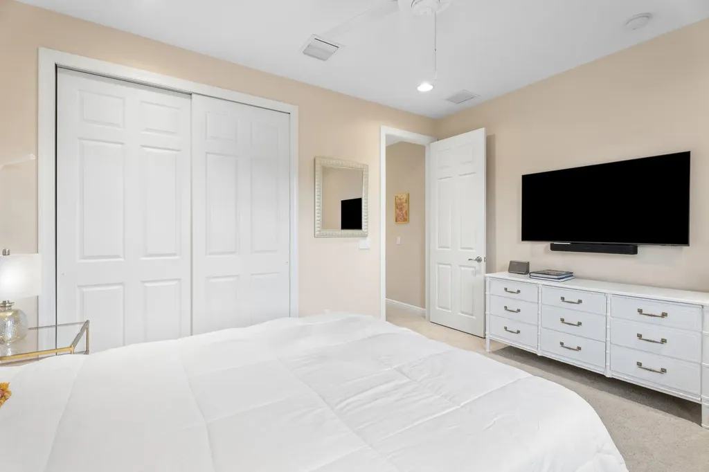 12140 Aviles Circle Palm Beach Gardens FL 33418