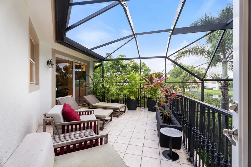 12140 Aviles Circle Palm Beach Gardens FL 33418