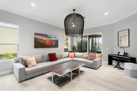 12140 Aviles Circle Palm Beach Gardens FL 33418