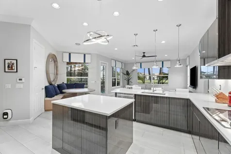 12140 Aviles Circle Palm Beach Gardens FL 33418