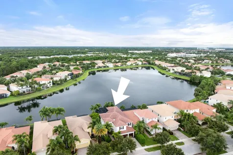 12140 Aviles Circle Palm Beach Gardens FL 33418