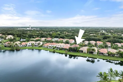 12140 Aviles Circle Palm Beach Gardens FL 33418