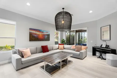 12140 Aviles Circle Palm Beach Gardens FL 33418