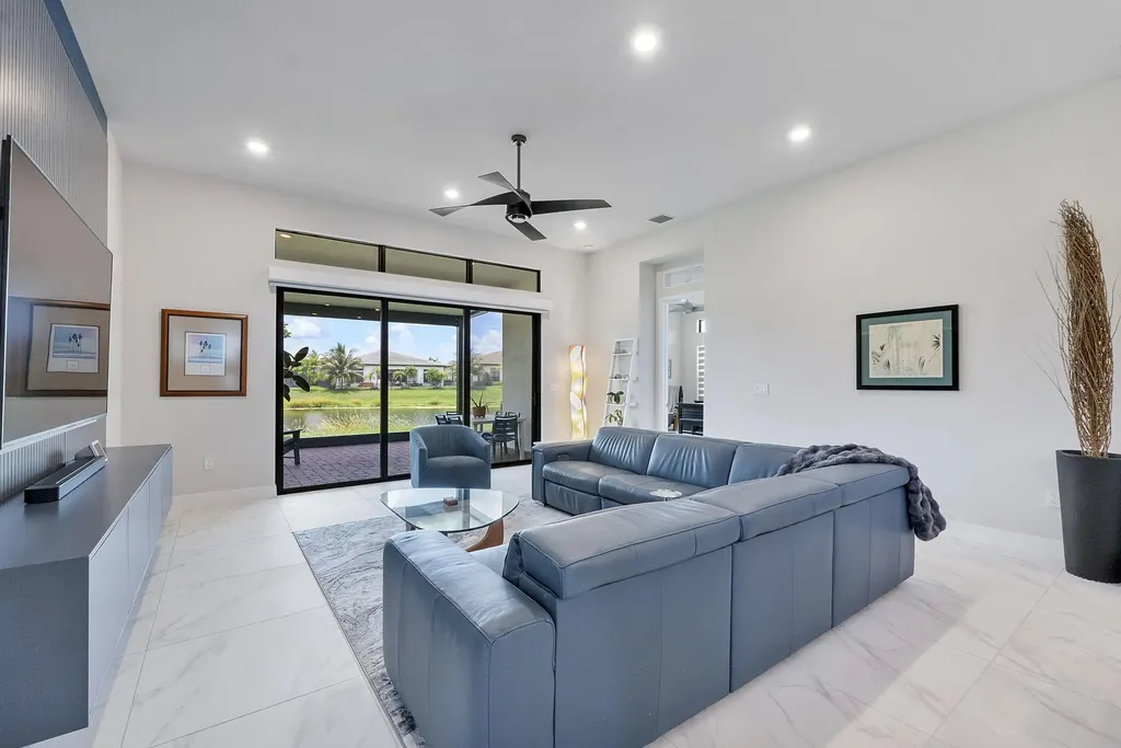 7885 Ironwood Way Parkland FL 33067