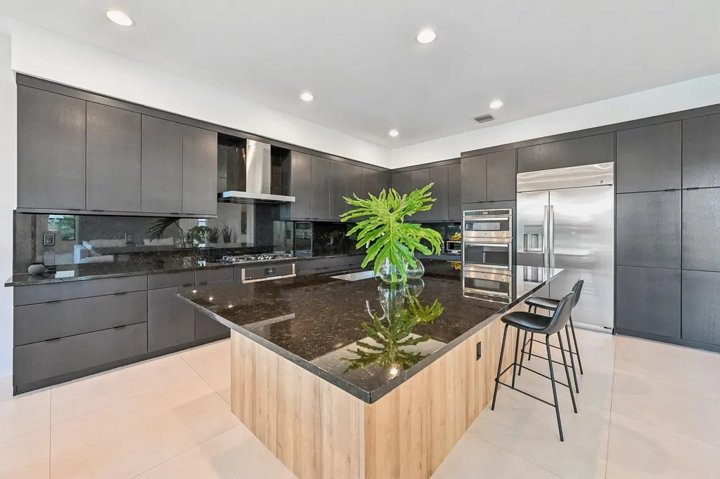 17070 Rainbow Falls Trail Boca Raton FL 33496