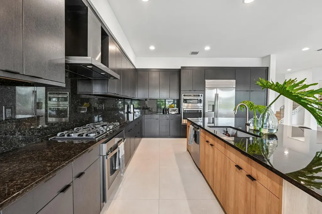 17070 Rainbow Falls Trail Boca Raton FL 33496