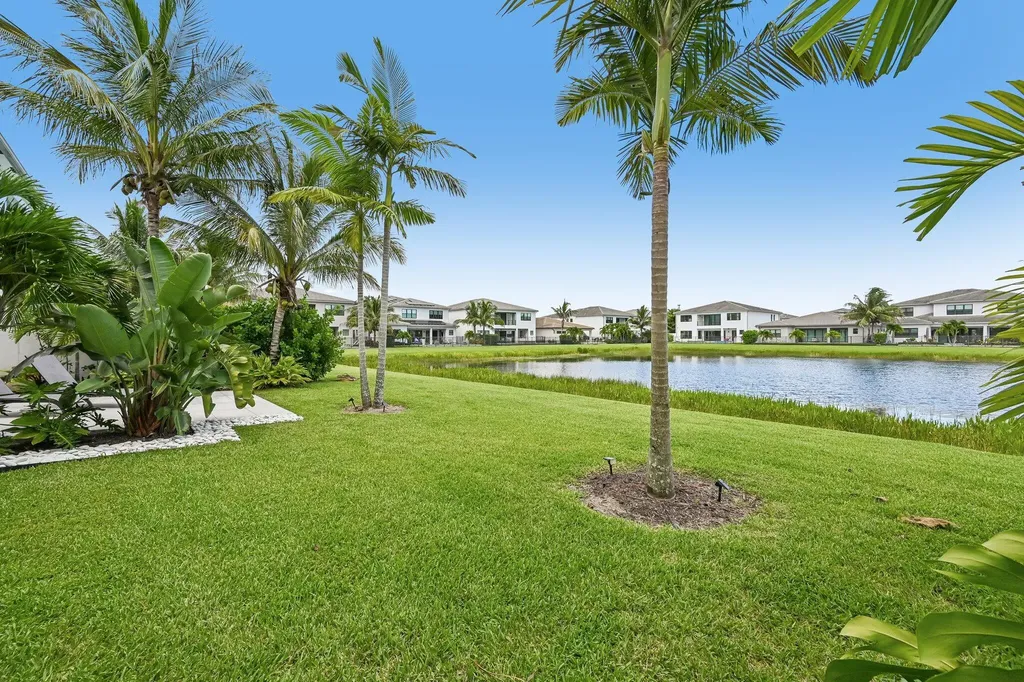 17070 Rainbow Falls Trail Boca Raton FL 33496