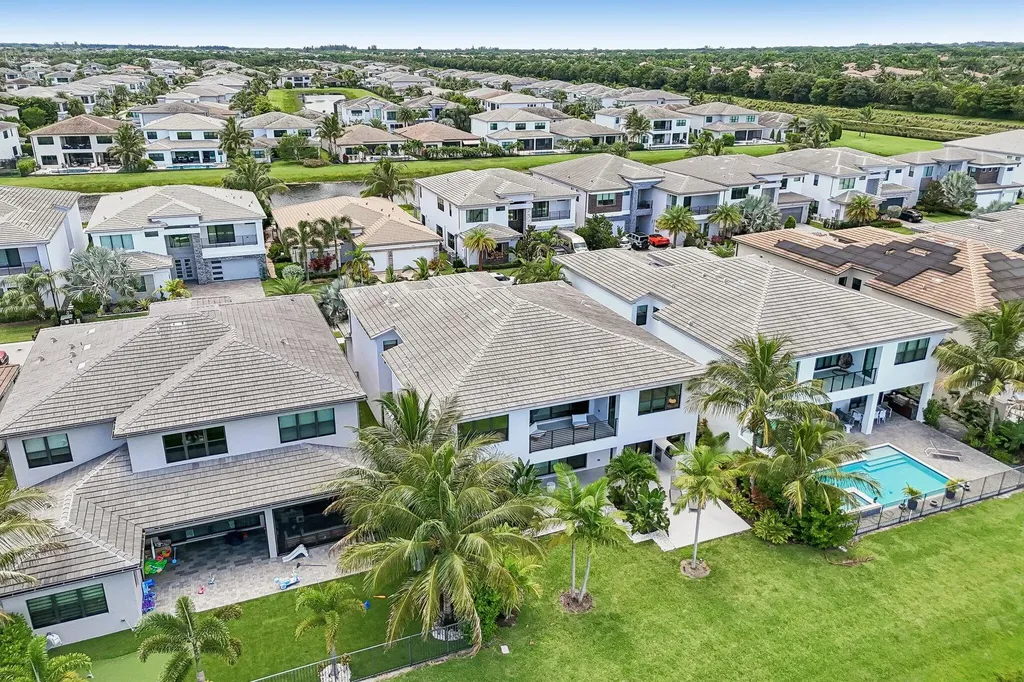17070 Rainbow Falls Trail Boca Raton FL 33496