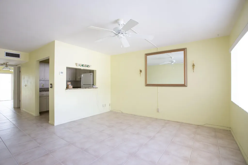 3160 Lake Osborne Drive Lake Worth Beach FL 33461