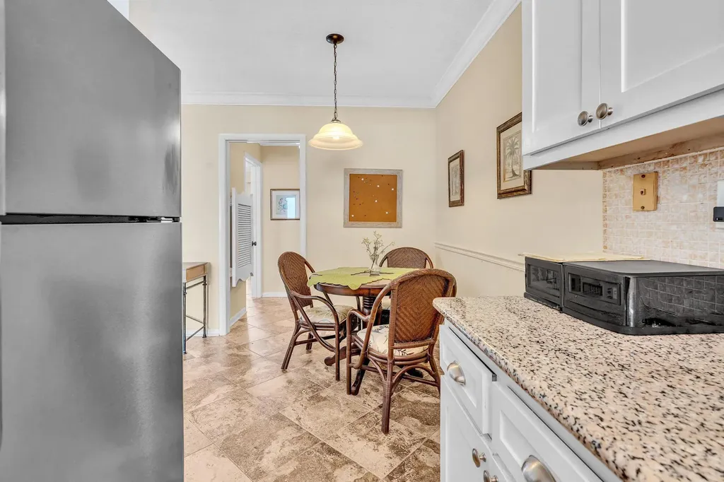 40 SE 13th Street Boca Raton FL 33432
