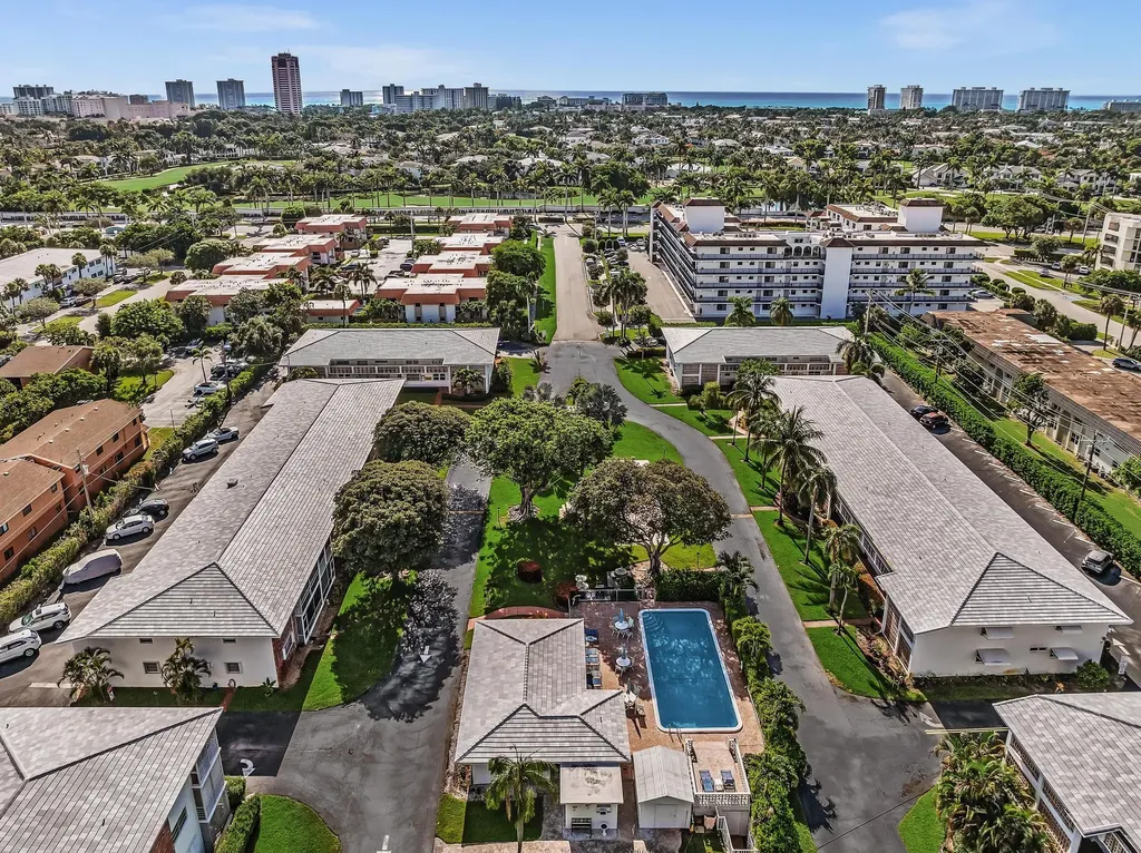 40 SE 13th Street Boca Raton FL 33432