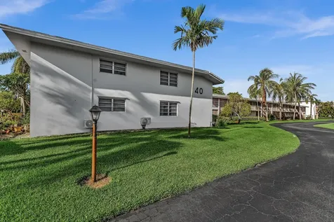 40 SE 13th Street Boca Raton FL 33432