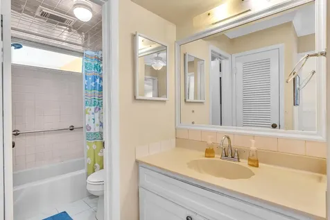 40 SE 13th Street Boca Raton FL 33432