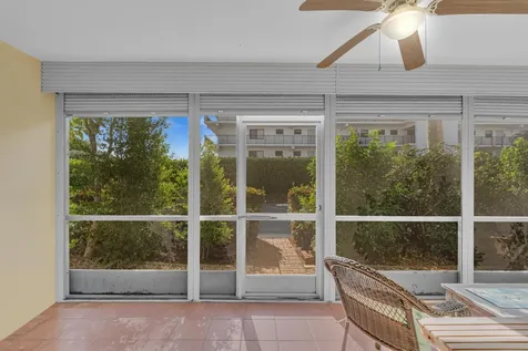 40 SE 13th Street Boca Raton FL 33432
