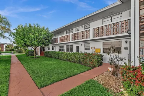 40 SE 13th Street Boca Raton FL 33432
