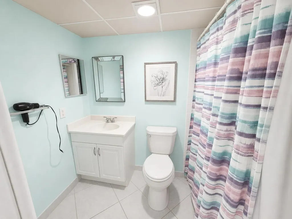 641 Burgundy N Delray Beach FL 33484