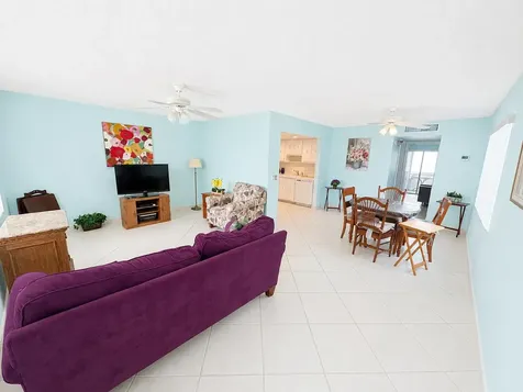 641 Burgundy N Delray Beach FL 33484