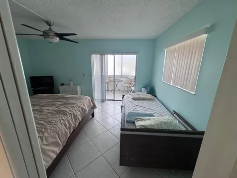 641 Burgundy N Delray Beach FL 33484