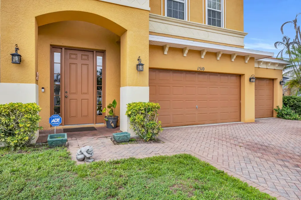 1510 SW Fresno Road Port St Lucie FL 34953