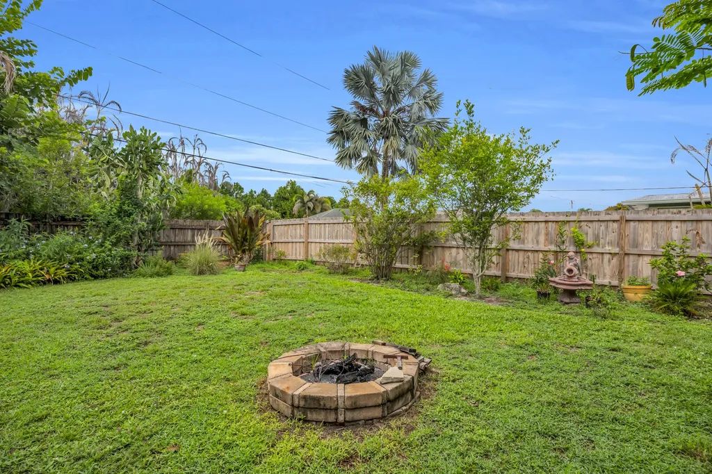 1510 SW Fresno Road Port St Lucie FL 34953