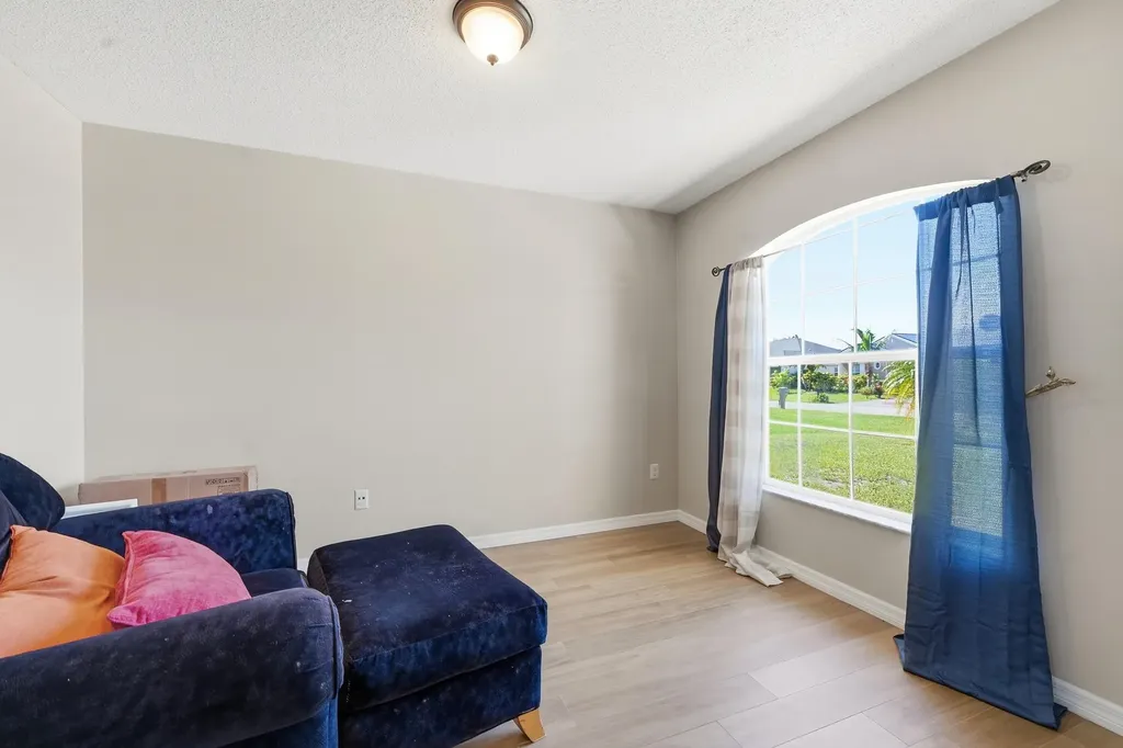 1781 SW Starman Avenue Port St Lucie FL 34953