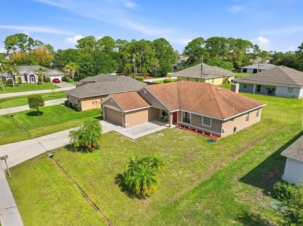 1781 SW Starman Avenue Port St Lucie FL 34953