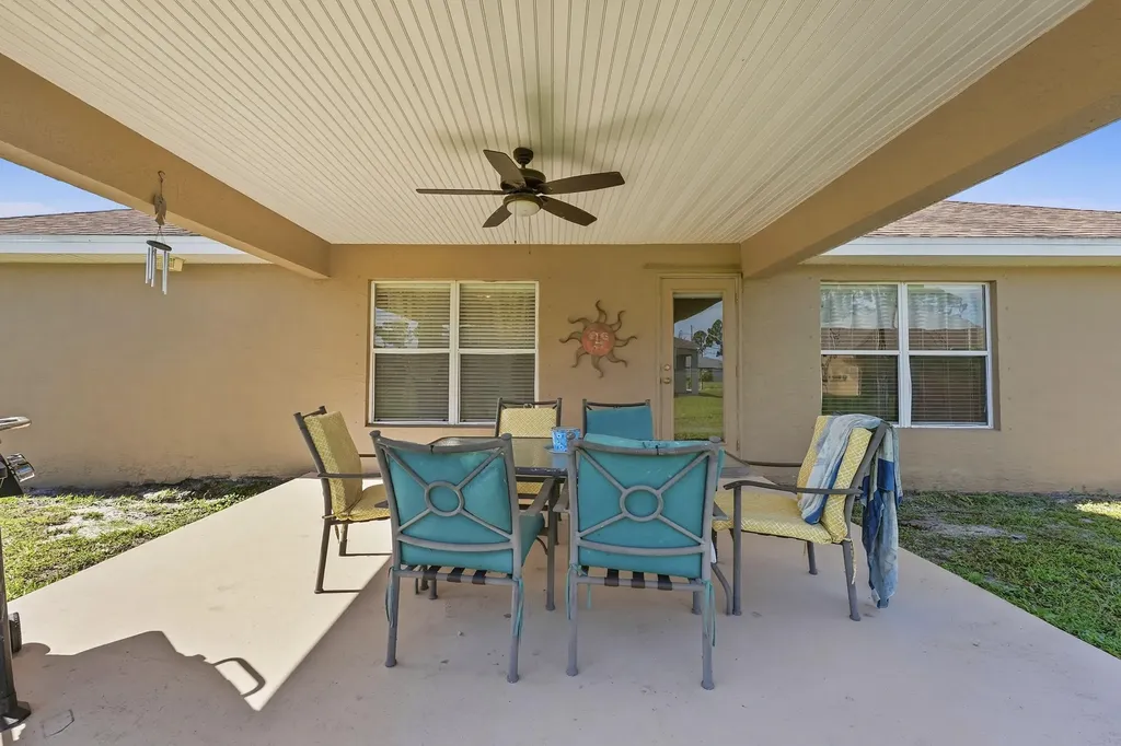 1781 SW Starman Avenue Port St Lucie FL 34953