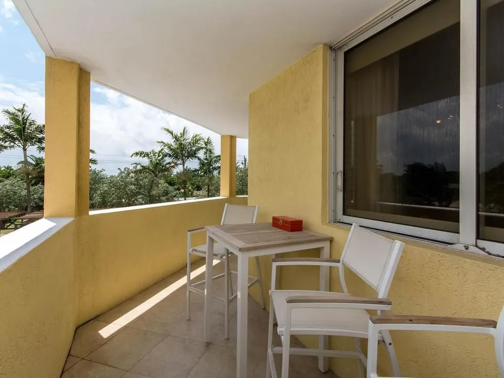 2001 N Ocean Boulevard Fort Lauderdale FL 33305