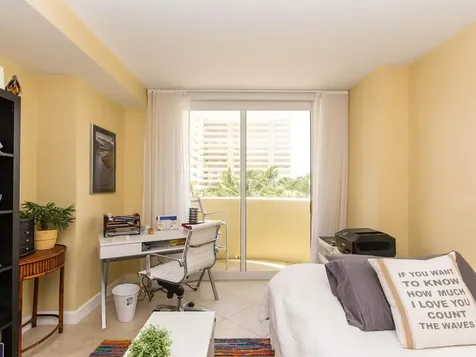 2001 N Ocean Boulevard Fort Lauderdale FL 33305