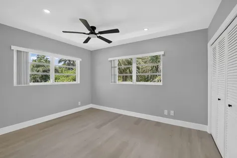 2755 NE 28th Avenue Lighthouse Point FL 33064