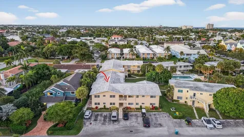 2755 NE 28th Avenue Lighthouse Point FL 33064