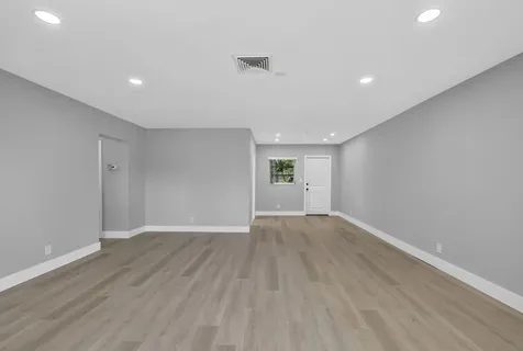 2755 NE 28th Avenue Lighthouse Point FL 33064