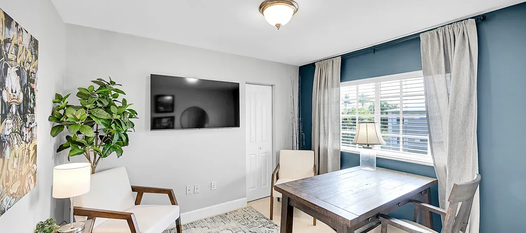 410 SW 15th Street Pompano Beach FL 33060