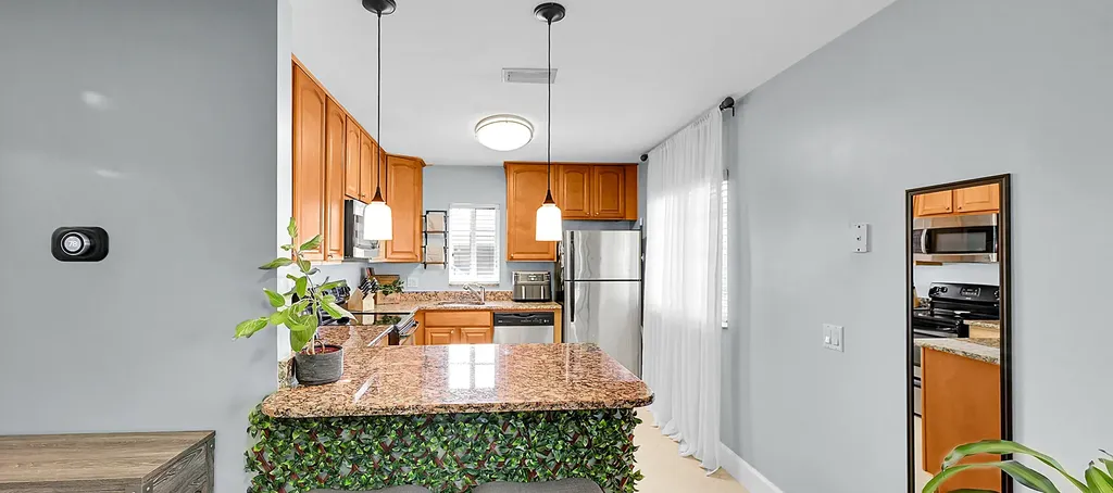 410 SW 15th Street Pompano Beach FL 33060