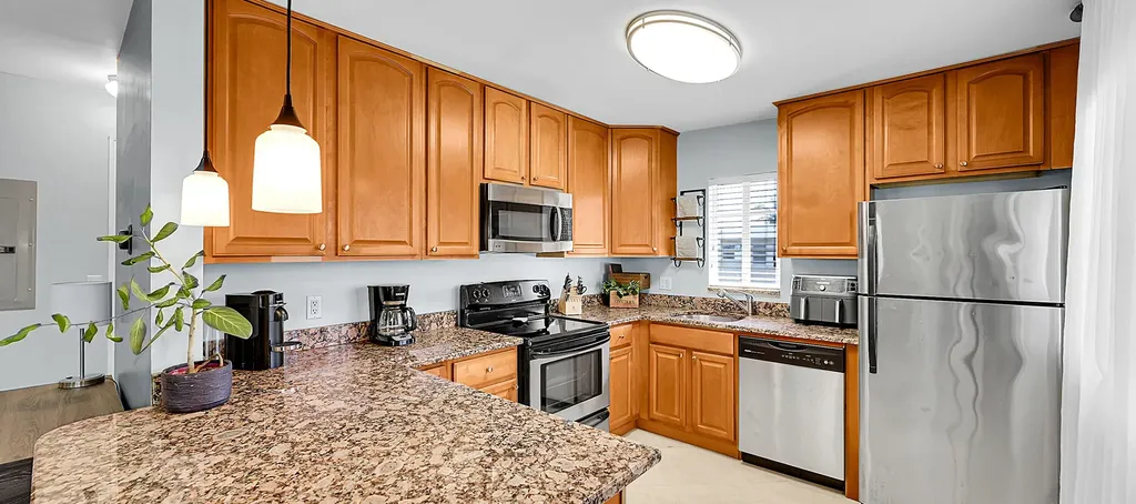 410 SW 15th Street Pompano Beach FL 33060