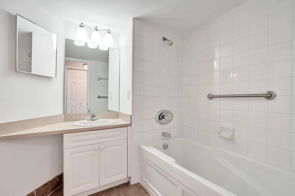 520 SE 5 Avenue Fort Lauderdale FL 33301
