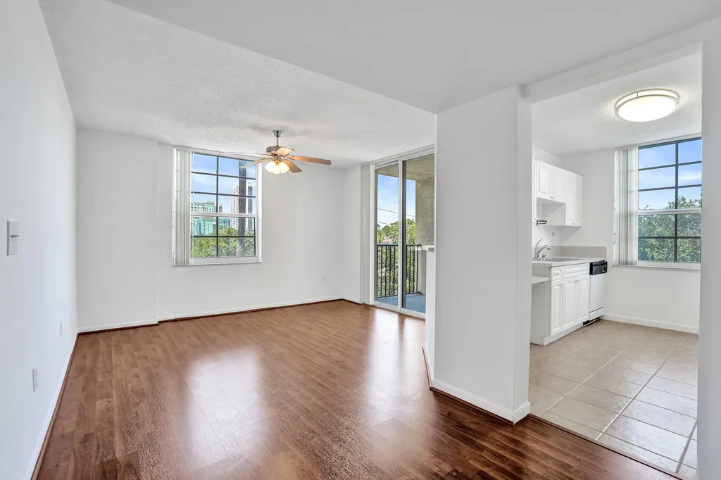 520 SE 5 Avenue Fort Lauderdale FL 33301