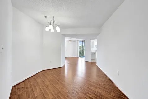 520 SE 5 Avenue Fort Lauderdale FL 33301