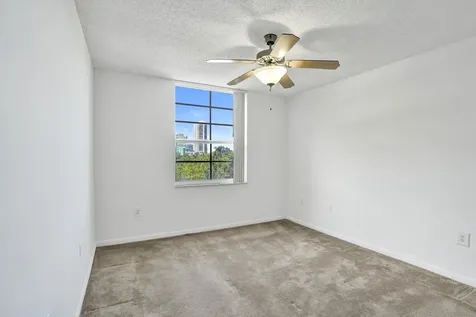 520 SE 5 Avenue Fort Lauderdale FL 33301
