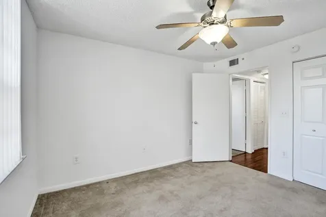 520 SE 5 Avenue Fort Lauderdale FL 33301