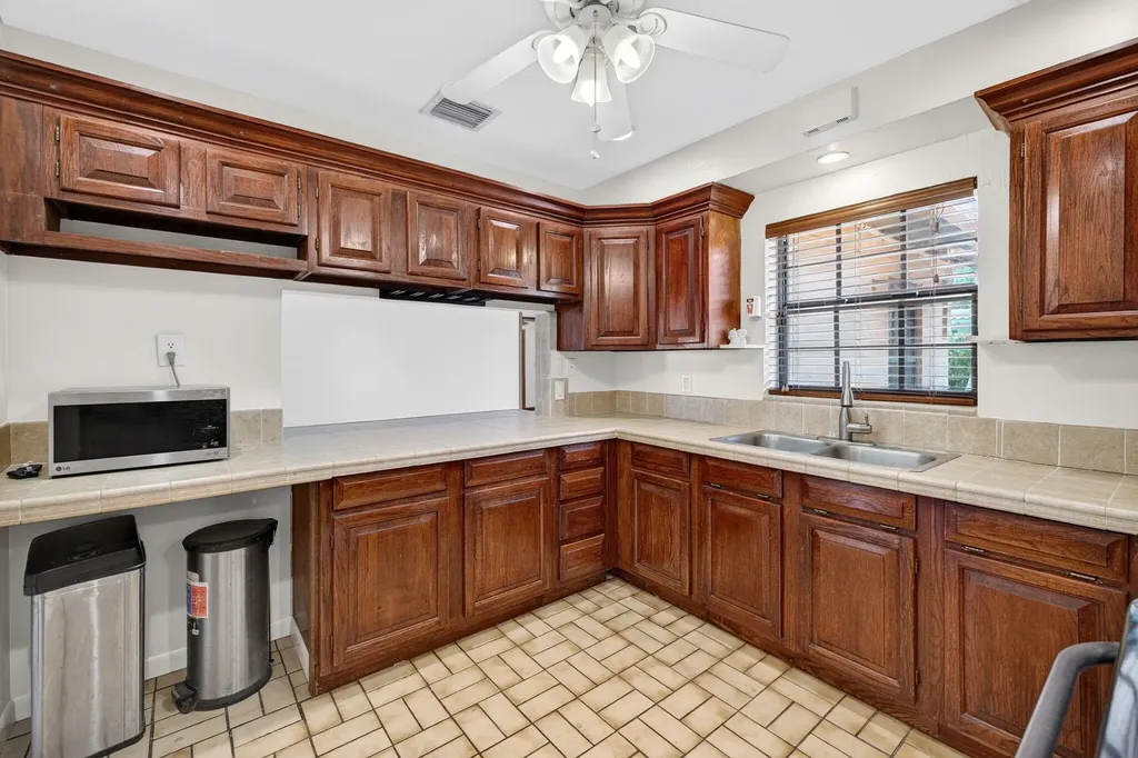 2060 Tropic Isle Lauderdale By The Sea FL 33062