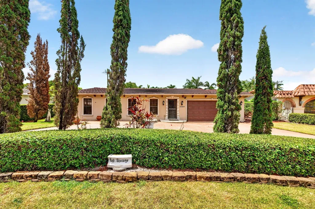 2060 Tropic Isle Lauderdale By The Sea FL 33062