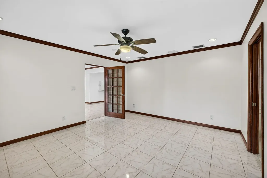 2060 Tropic Isle Lauderdale By The Sea FL 33062