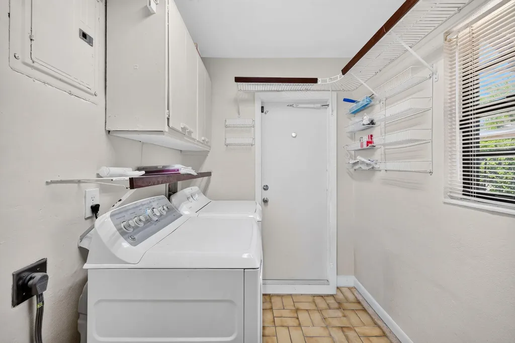 2060 Tropic Isle Lauderdale By The Sea FL 33062