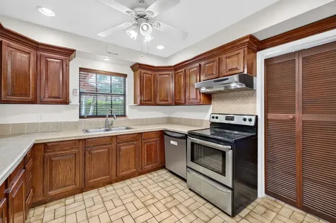 2060 Tropic Isle Lauderdale By The Sea FL 33062