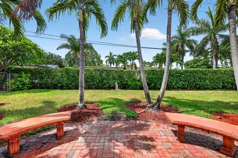 2060 Tropic Isle Lauderdale By The Sea FL 33062
