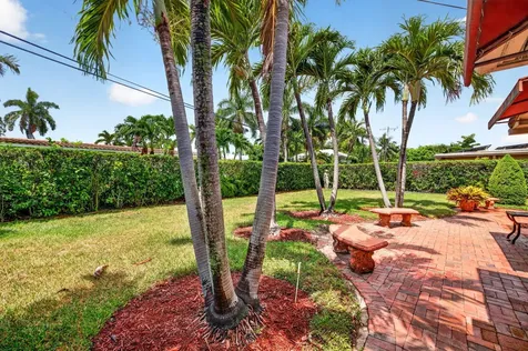 2060 Tropic Isle Lauderdale By The Sea FL 33062